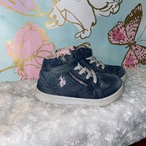 Girls polo sneakers
